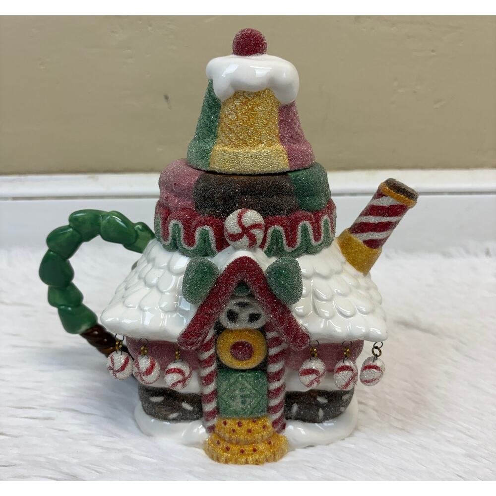 NWT Department 56 Gingerbread House Frosted Teapot 2002 Christmas Decor